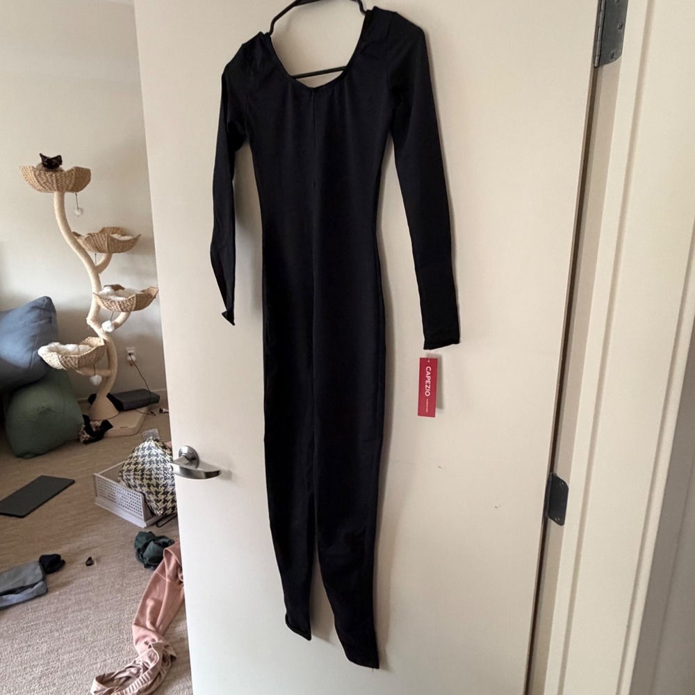 Capezio TB114 Womens Long Sleeve Unitard Black Scoop Neck Dance Bodysuit Size M
